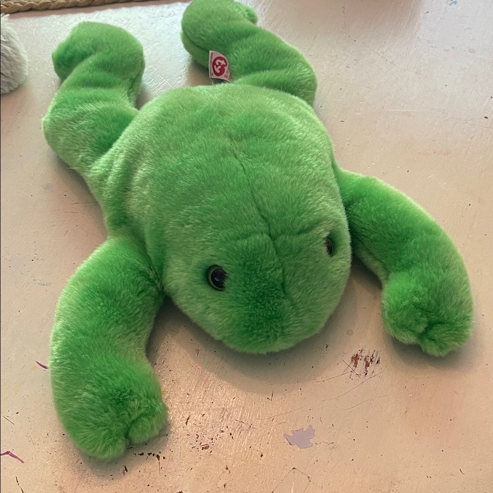 Ty Green Frog Beanie Baby